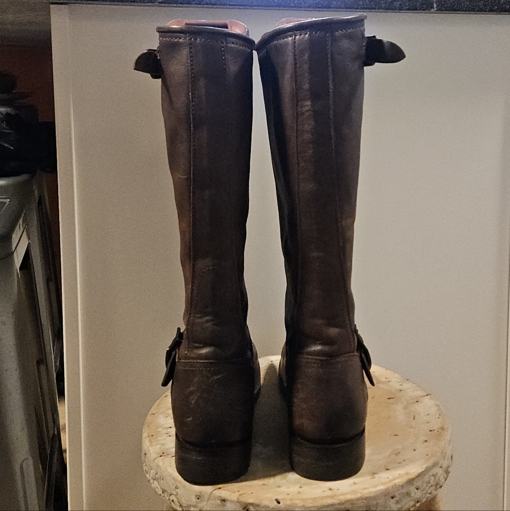 Frye Veronica Slouch Brown Leather Engineer Boots 8 - Picture 6 of 10